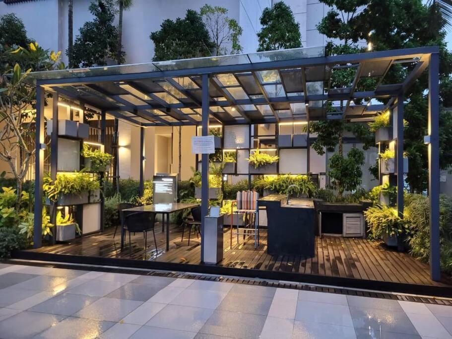 Apartment A2305 Grand Medini 100mbps Netflix By Nusajaya (Iskandar Puteri)