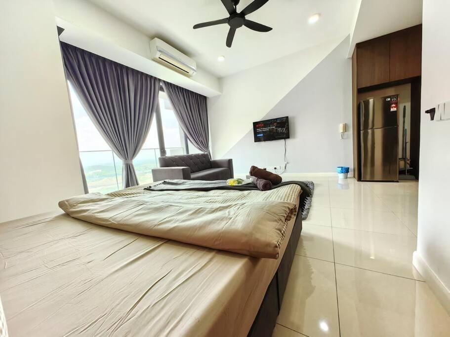 Apartment A2305 Grand Medini 100mbps Netflix By